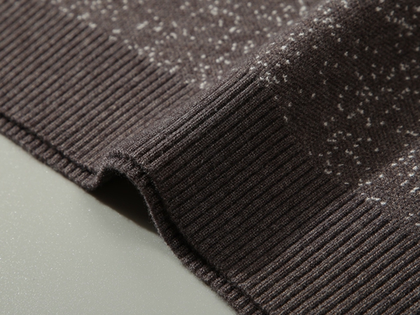 ブランドセーター全体デザイン